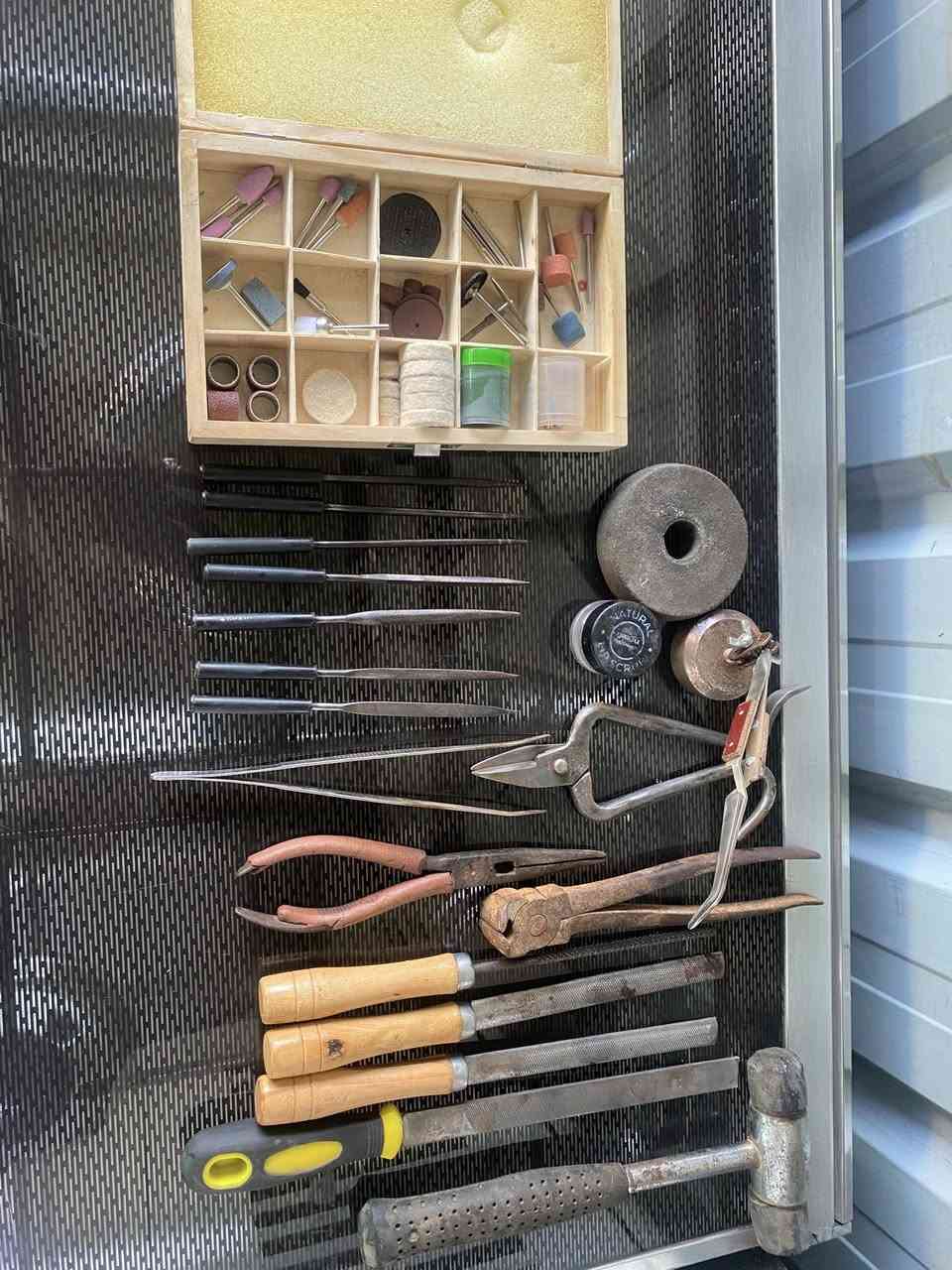 الامهتم  يجي خاص ! او وتساب ***********
