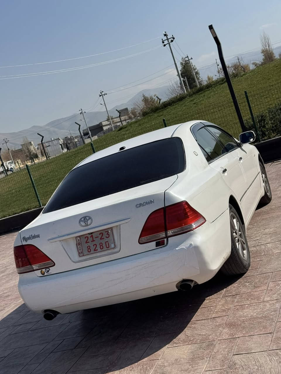 ***********
***********
موس57گەلاومەعمەلە
شاهانە2005
گێرومەکینە گەورە
دوو دوگمە
ویل نەوتی
چوار کوشن کارەبا 
دوپارچە بۆیاخ
قرچێکی دواوەی هەیە
رۆیال
ناوزەرد
