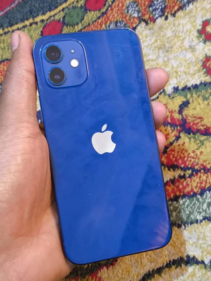 ايفون 12 عادي بطاريه 82 
ذاكره 128 جهاز وتر ما مفتوح
نضيف حيل سعره 200 قفل 
ـــــــــــــــــــــــــــــــــــــــــــــ
بوكو x6Pro 
ذاكره 512 رام 12
نضافه 100 ما مفتوح 
سعره 250 قفل 
ـــــــــــــــــــــــــــــــــــــــــــــ
هونر 400 شخط مابي 
صوت كامره اتصال تلفون خير 
من الله 
ـــــــــــــــــــــــــــــــــــــــــــ
ملاحضه الاجهزه فقط شواحن 
وياهن 
مكاني بغداد الرشاد 
***********
