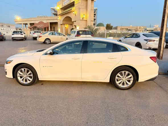 ماليبو 
2023
Lt
سعر مناسب 
10800$ 🚥 وبيه مجال بسيط
مواصفات 
بريك بصمه 
سياره. بصمه. +ابواب بصمه 
ئوتو ستوپ
رادار. 
كاميره 
حساس امامي خلفي 
شاشه لمس 
ستيرن كهرباي +تحكم 
تحديد سرعه 
گير محرك شرط
ماشيه 55 ألف mi
مكان السيارة أربيل 
السيارة كاتي دهوك تترقم شمالي
‭0750 740 9651
