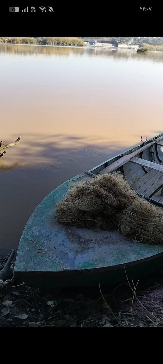 السلام عليكم. زورق ب 800الف
الي يريد يشتري يتصل
على الرقم ***********
