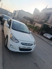 ٢٠١٢ • محرك ١٦٠٠ • اوتوماتيك