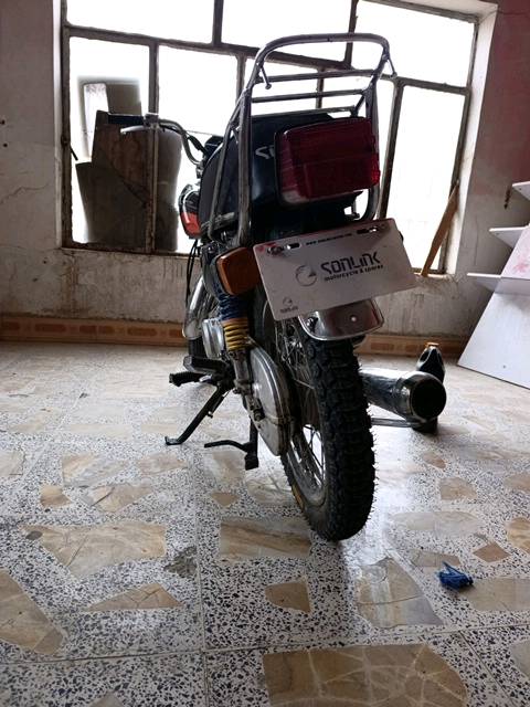 بغداد الدورة 
دراجة ايراني سونك ٤كير دراجة زيرو مكفولة كفالة عامة عدة كهربائيات كافية أو بيهة مشكلة بل كير بل دشالي الداخلية اما الباقي كفالة عامة تنكر هندر تفتر بغداد كلهة
