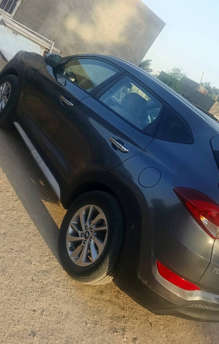 توسان 2018 حره تحويل مباشر ضرر تبديل بنيد فقط ورشات صبغ كلير وحادث امريكا موجود بل منشور سعرها 145
جاهزه تبريد حداديه مكينه كير كله شرط 
***********
