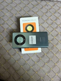 هونر X9b • مكفول • كسر بطرف الشاشة