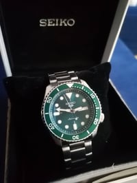 حبايب .. ساعة seiko للبيع . اجتني هديه قبل اسبوع بعدها جديده مالابسها ...
