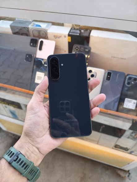 السلام عليكم 
اجهزه للبيع

1.شاومي 15تي برو ذاكره 512 السعر 700
2.شاومي باد 7 ذاكره 256 السعر 400 
3.شاومي باد 6 ذاكره 128 السعر 275
4.سامسونك اي 36 ذاكره 256 السعر 300
5.سامسونك اي 56 ذاكره 256 السعر 400
6.بوكو اف 7 برو ذاكره 512 السعر 550
7.بوكو اف 7 الذاكره 512 السعر 450
8.تكنو بوفا 7 الترا ذاكره 256 السعر 300
9.انفنكس جيتي 30 برو ذاكره 256 السعر 300
10.انفنكس نوت 50 برو ذاكره 256 السعر 250
11.هونر 400 برو ذاكره 512 السعر 675
عنوان بغداد الحسينيه رقم ***********
