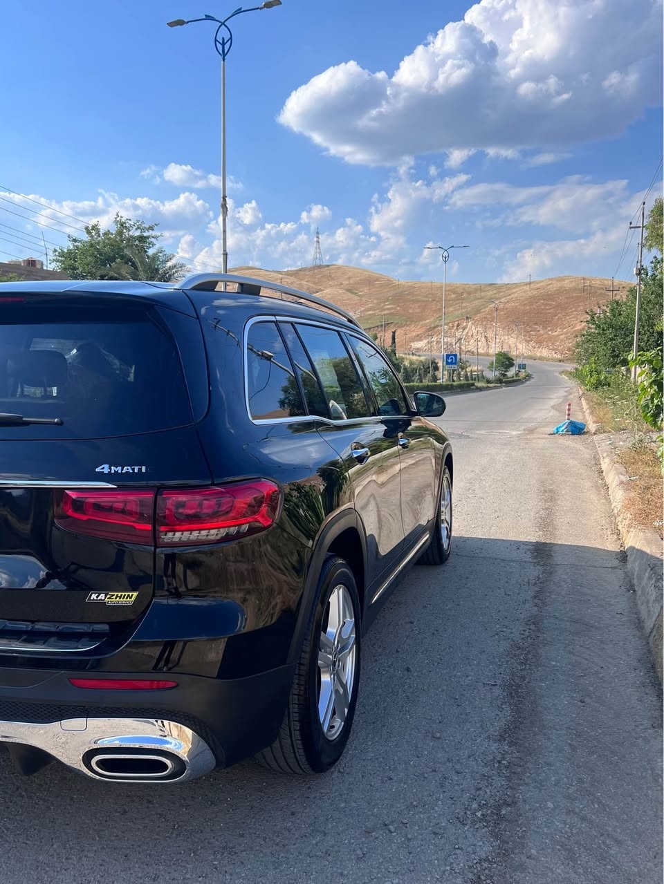 🌹🧿سلام عليكم🧿🌹 

✅Mercedes-Benz ✅

        GLB -250

موديل   :  2020    🧿✔️✔️
   
GLB   250    V4  2.0 turbo🔥🚀🚀

رقم شاصى:(WDC4M4HB1LW003083)

سيارة   وارد امريكي فقط قبغ جنطة مبدل بيلادى باب امامى سكن كلير امريكى بشرط 
بدون ارباك  بشرط✅

ماشي حقيقي   25,000 الف ميل فقط👌

مواصفات      فول 1/1 ✅✅🧿🧿

✅✅شاشة  ديجيتال LCD كامل شاشة

داخل  ليدات ديزاينو   
🟢🟡🔴🟠⚪️🟤
 
✅بانوراما✔️✔️✔️

☑️رادار ورا  ✔️✔️

✔️✔️رادار مسافة طريق

Auto stop 🧿✅

👌👌☑️☑️كاميرة

نيظام   Eco sport normal🔴🔴
  
لايت   ليدات و زينون متحرك ✅
كشنات (  جلد و كشن ميموري)
 
…………فول فول فول 👌👌✅✅

سيارة ماشي. ٢٥٠٠٠الف  مايل فقط✔️✔️
سيارة    رقم  السليمانية سنوي هزة لوحاتنا ✅جديد سنويه
نفس يوم تحويل و كالة    ✔️✅
 
✔️مجال298$ 💰💰سعر بلاش بلاش
للبيع سعرة جوه السوك
✅✅✅✅✅✅
مكان سيارة السليمانية ٢٩٩
رقم موبایل..ــ***********☎️☎️
***********📞📞***********
 موجودة: Viber& watsup📞📞*********** Singapore
