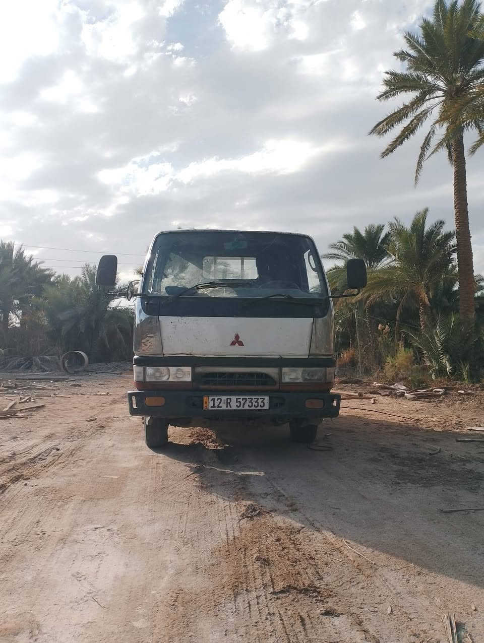 كنتر للبيع مسيوبيشي بزون للستفسار ***********
