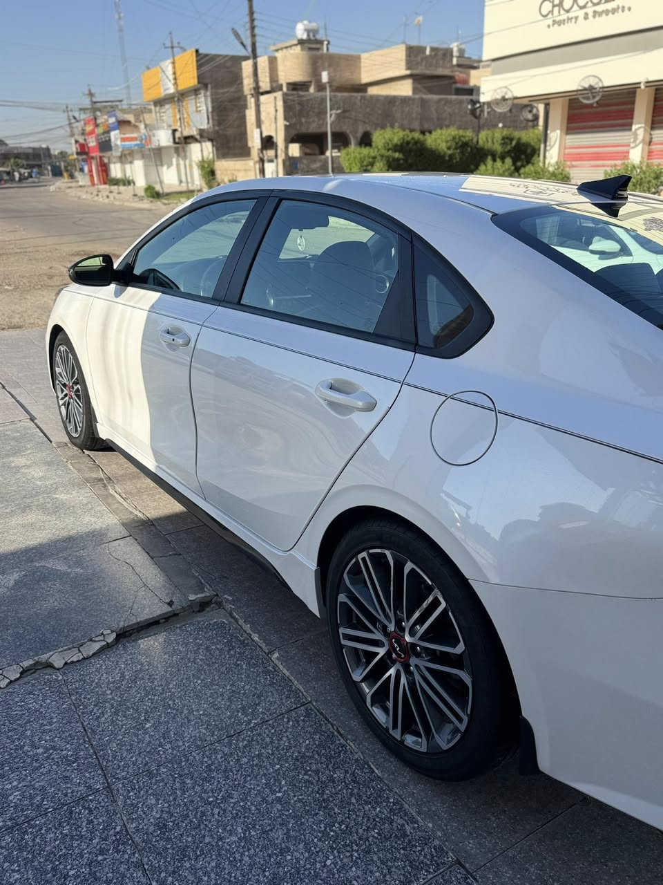 فورتي ٢٠٢٣
فول واحد عله واحد 
ردار امامي 
تحديد مسار 
كشن تدفىه تبريد 
ماشيه ٥٢
مكاني بغداد الغزالية 
رقمي ***********
