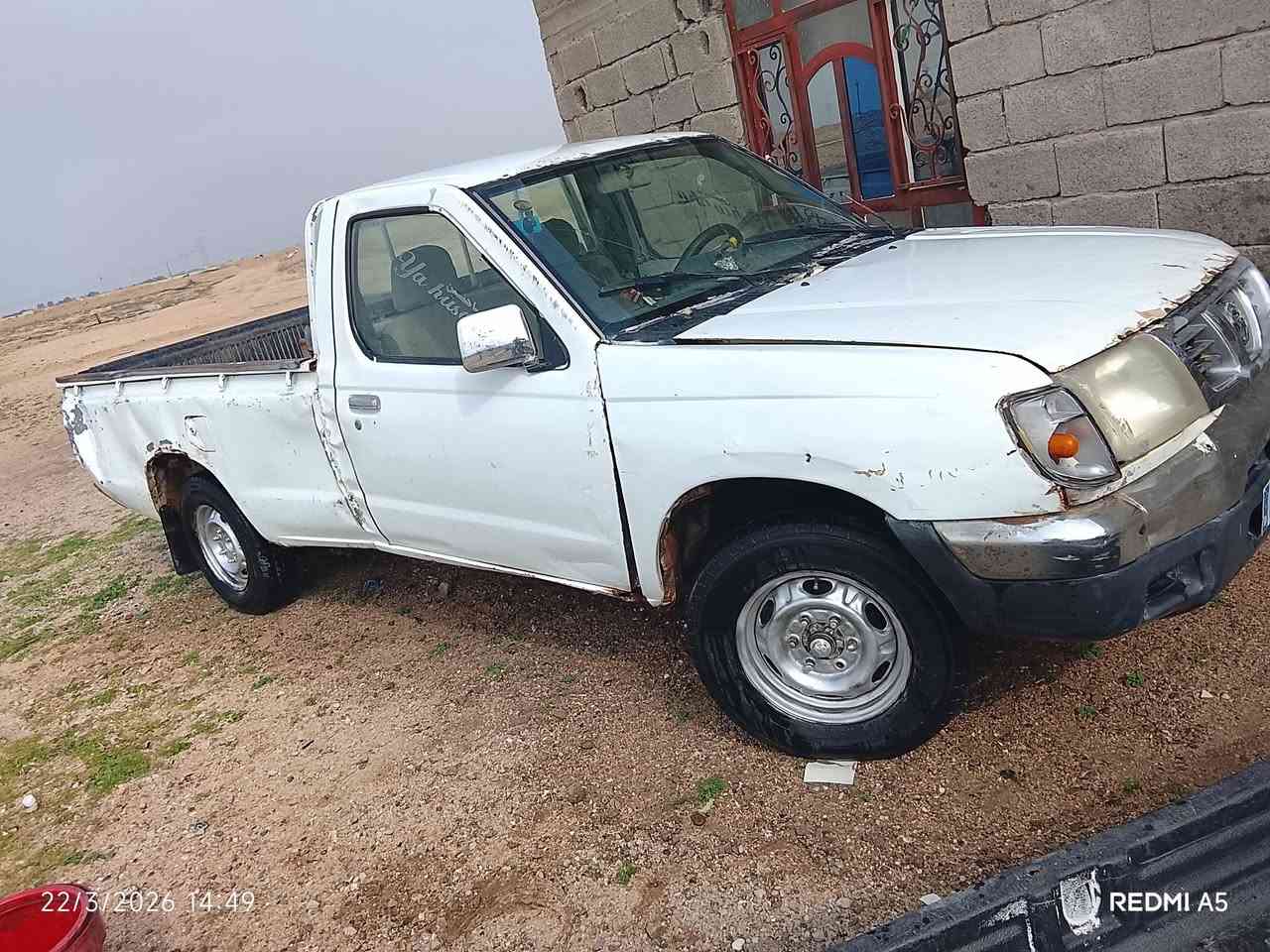 نيسان اللبيع موديل 2000 مكينه وكير  خير من الله سياره جهاز  ***********
