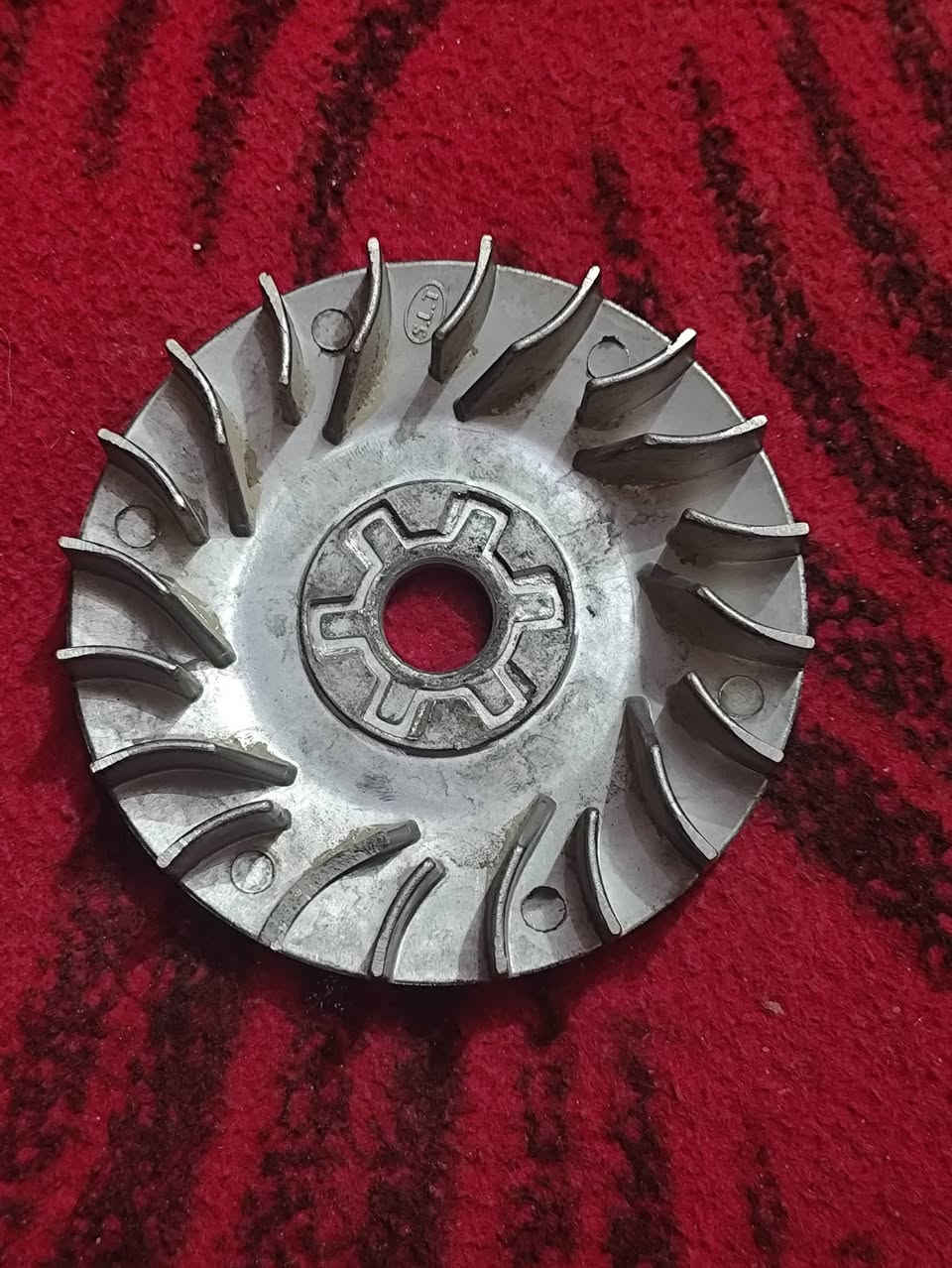 سلام عليكم شباب كلج امامي بلادي + تاير خلفي جديد سعرهن 7 آلاف ملاحضه /هذي الكلج مال ماكس والتأثير لاءي دراجه يرهم 
*********** ميسان حي الشهداء
