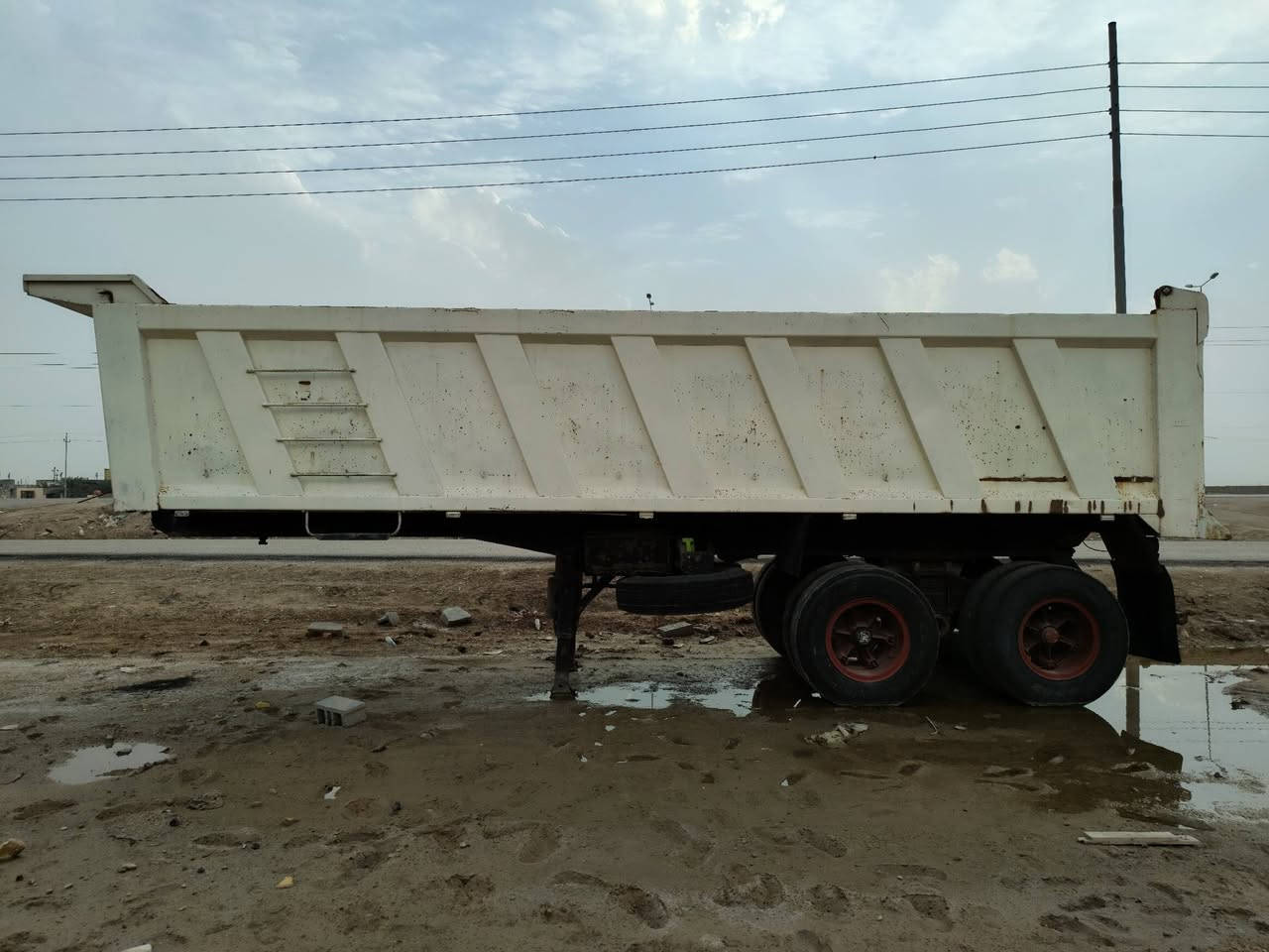 سلاام عليكم للبيع عربانه علم مجموعه براد16تايرات نص عمر شاصي بي فطر ونج جديد للاستفساراكثرالاتصال على الارقام ***********//*********** أنا مكلف بالنشر
