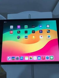 ايباد 9 • ٦٤ • مكفول