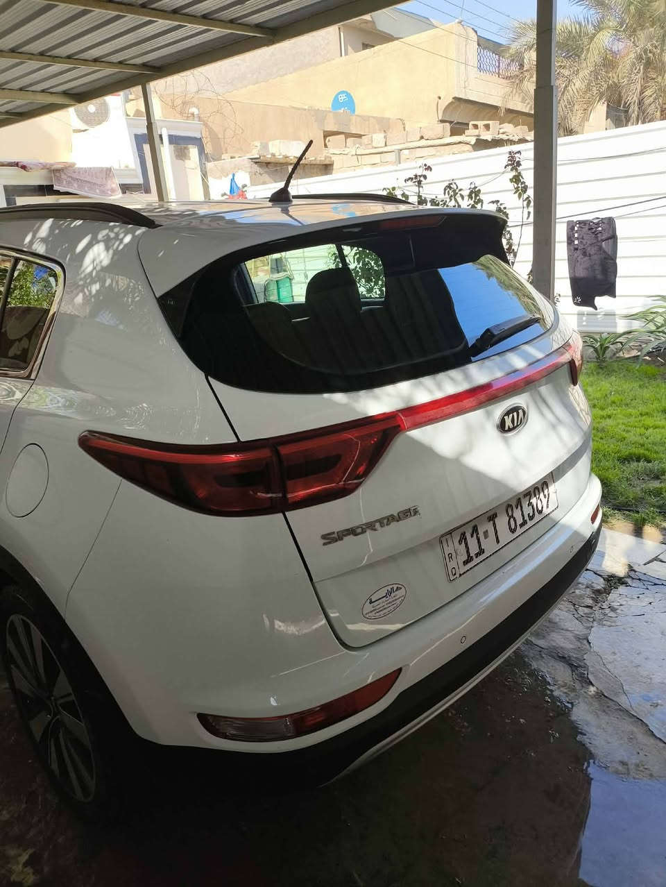 السلام عليكم سبورتج موديل ٢٠١٨خليجي سياره نص فول مابيه لاصبغ ولاتبديل عارضه ١٨٥ وبيه مجال قليل   فقط مكانات بارد ونص دعاميه الاماميه صبغ مكانه بغداد الزعفرانيه للاتصال***********
