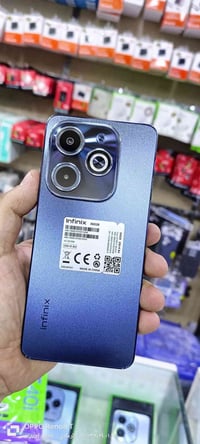 انفنكس HOT 40i • ١٢٨ • نظيف