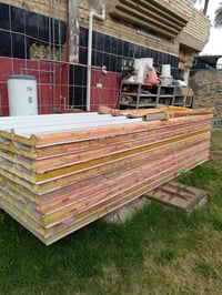 سندويش بانل • ٣م طول • ١٠ قطع