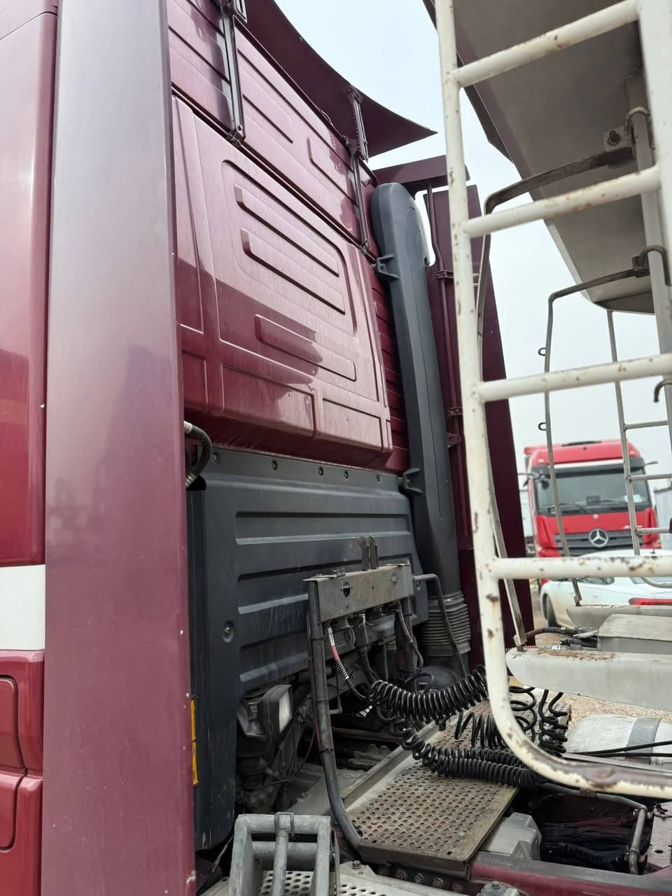 اكتروز دمعة سنگل خلفي
موديل 2005.

توماتيك بلادي 

فول فول مواصفات 

حجم 2546

عربانة غسان 2018

مكفولة كفالة عامة 

سعر 560$او بيها مجال 

للاستفسار
*********** 
***********
***********
