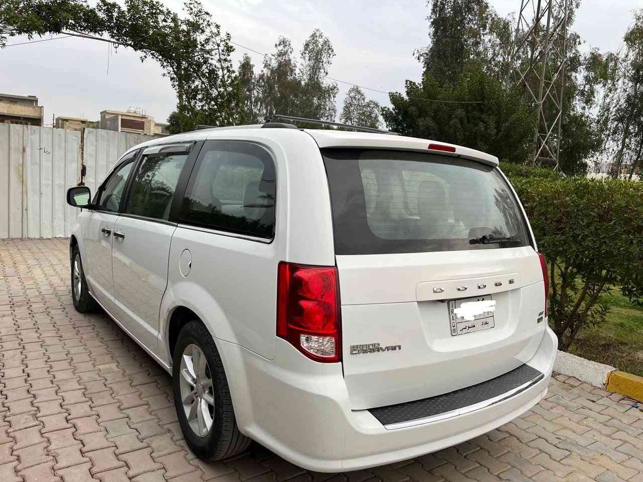 السلام عليكم
دوج كرفان للبيع 2019
 موصفات sxt المعروفه
مكان السياره بغداد
 السعر 182
للاستفسار ***********

