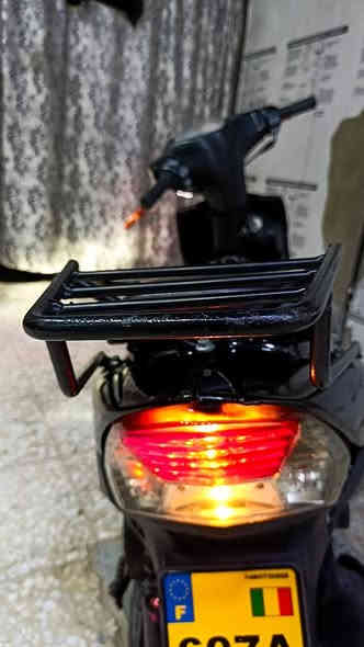 السلام عليكم دراجه ماكس عدله مال رمبه صايرله ٣ اشهر من نزلته من رمبه دراجه جديده 550 بيه مجال بغداد مدينه صدر ***********
