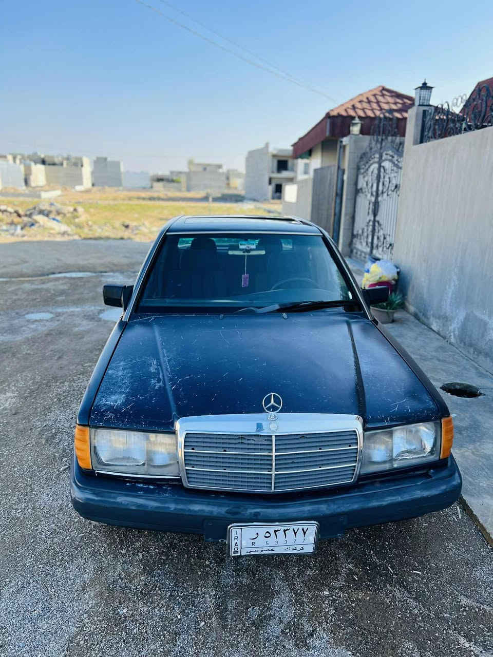 مرسدس 190 موديل 1989 مواصفات 1992
رقم كركوك باسمي حته بطاقه بانزين بيها سنويه لل29 

سلايت 

محرك بلادي 4 سلندر 2000 كابريتر 

صدر جديد امامي خلفي 

دبلات جدد 

لايتات جدد مع منضومه زنون 

جام 4 كهرباء 

غرفه جديده ما عدا كشن السايق مشكوك شك بسيط 

السياره خير من الله الحمد الله ما كاعده 24 ساعه تلكوها عل دولي 

السعر 55 ورقه 

عنواني كركوك  (للتاكيد السياره باسمي حصراً)


**إذا كنت صاحب هذا الإعلان وتريد حذفه لأي سبب، رجاءا أرسل رسالة إلى الدعم الفني**