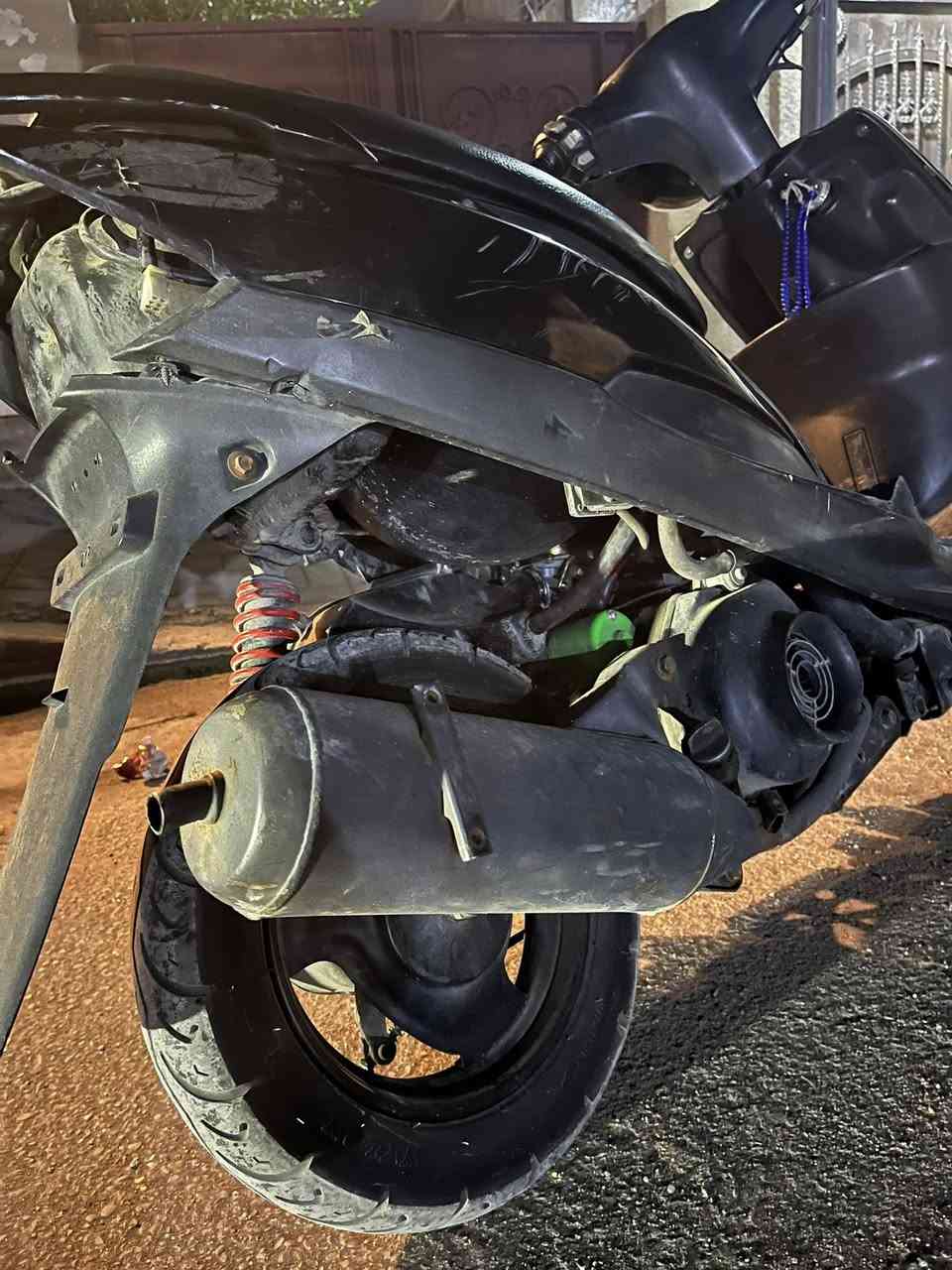 السلام عليكم ماكس عدله للبيع دراجه كامله غراضها  موجوده السعر 225 وبيها مجال العنوان بغداد البياع شارع 13 قرب الحمام الرقم ***********وبي وتساب
