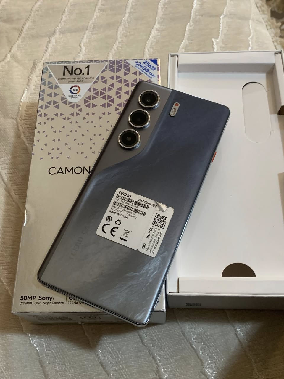 سلام عليكم بيع فقط
تكنو Camon 40 Pro 5G جديد جديد كلش
ذاكره 256 و الرام 12+12 يعني 24
شاشه 144 هرتز و ألعاب 120fps
ملحقات باكيت فقط
جهاز جديد كلش شخط ما مشخوط بعده بلزكات الشركه مستعمل قليل جداً 
السعر 275 ألف  مجال حك جيه فقط/ 
علماً الجديد صار ب420 ألف
مكاني بغداد العامريه
للاتصال فقط *********** 
واتساب أو اتصال 
بيع فقط و أي توصيل ما عندي للأسف الشراي هوا يجي و بعيوني
