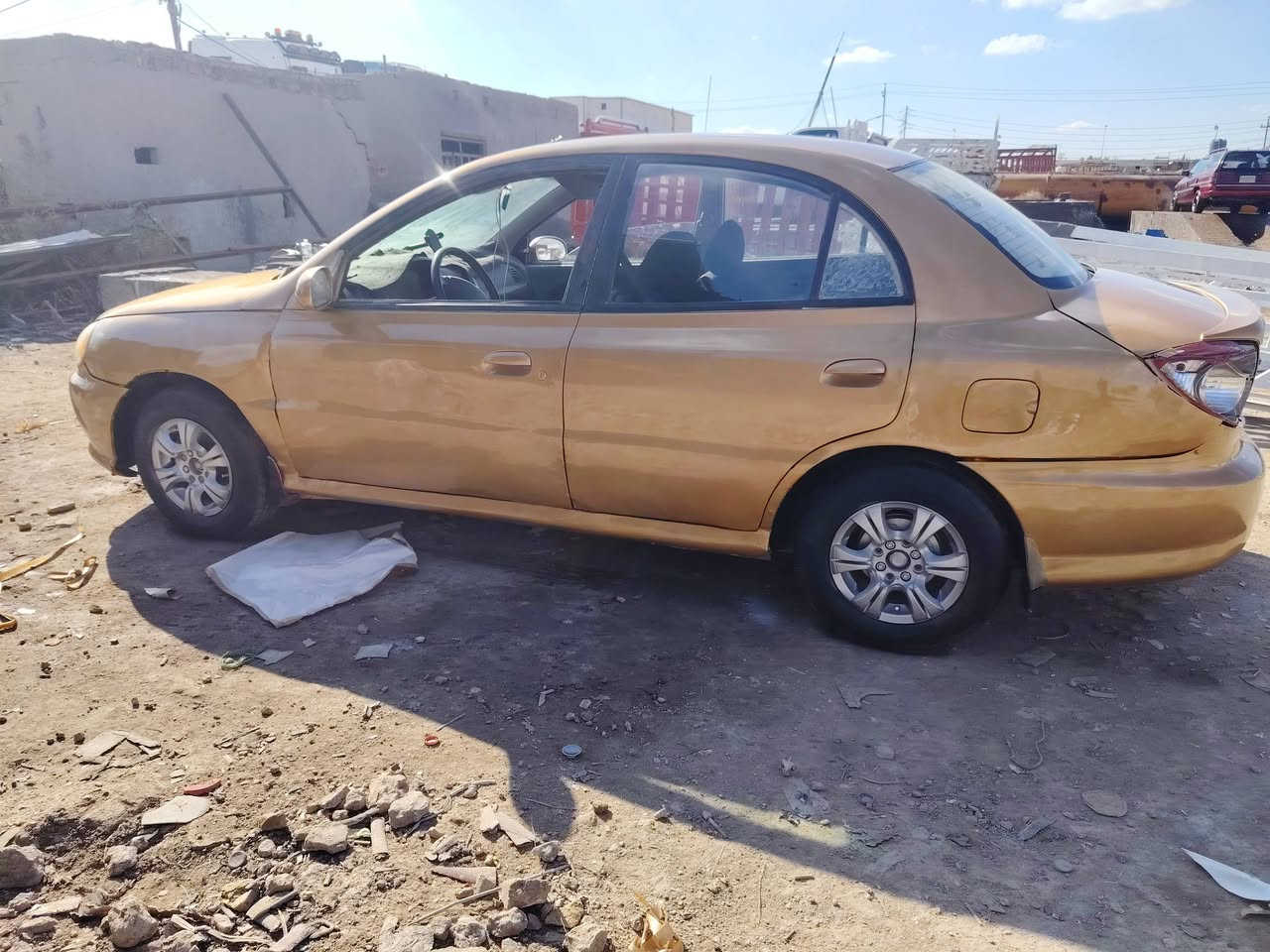 بيع مستعجل كيا ريو موديل 2003 كير محرك جدد باتري كهربائيات شغاله شاشه مسجل تخم تاير ستوني شادهن سعر بلاش 25 ورقه مكاني بابل القاسم *********** مداور مباشر اواجهك وي المالك
