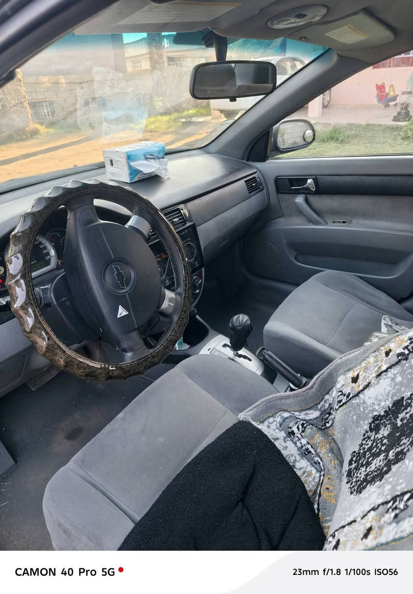 السلام عليكم سياره اوبترا موديل 9 رقم شمالي سوداء بيها صندوق صبغ بس للبيع او مراوس  حسب قناعه سعرها 70 وبيها مجال خاص مفتوح رقم هاتف ***********
