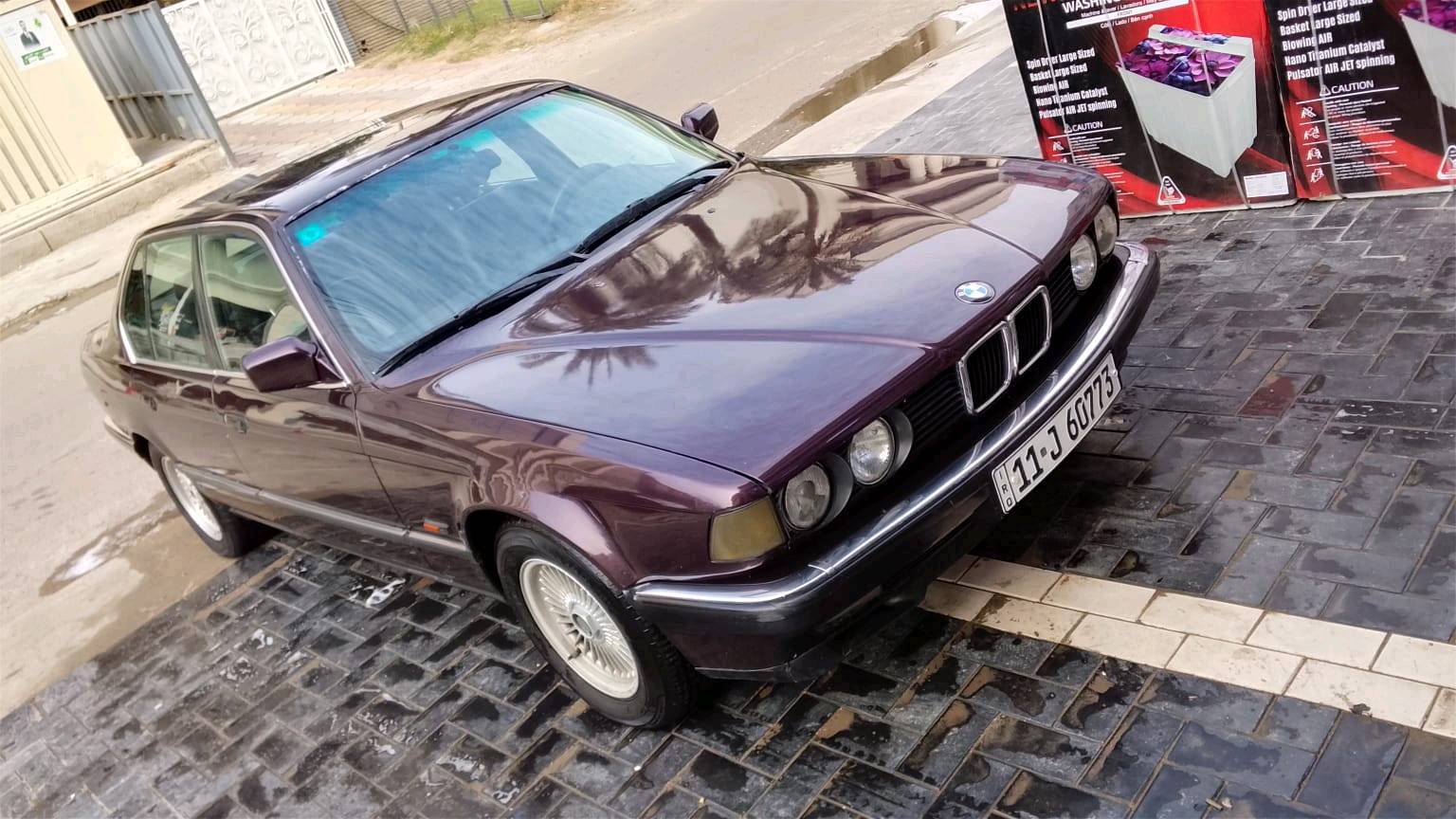 السلام عليكم بيئم 735 اصل كير محرك اكسل مكفول تبريد ثلج صدر امامي خلفي جديد سلايت طكتين غرفه جديده كشنات كهربائي سياره جاهزه مال جناي شرط ترايك للبصره مكاني بغداد اتصل وبيك خير ودلل