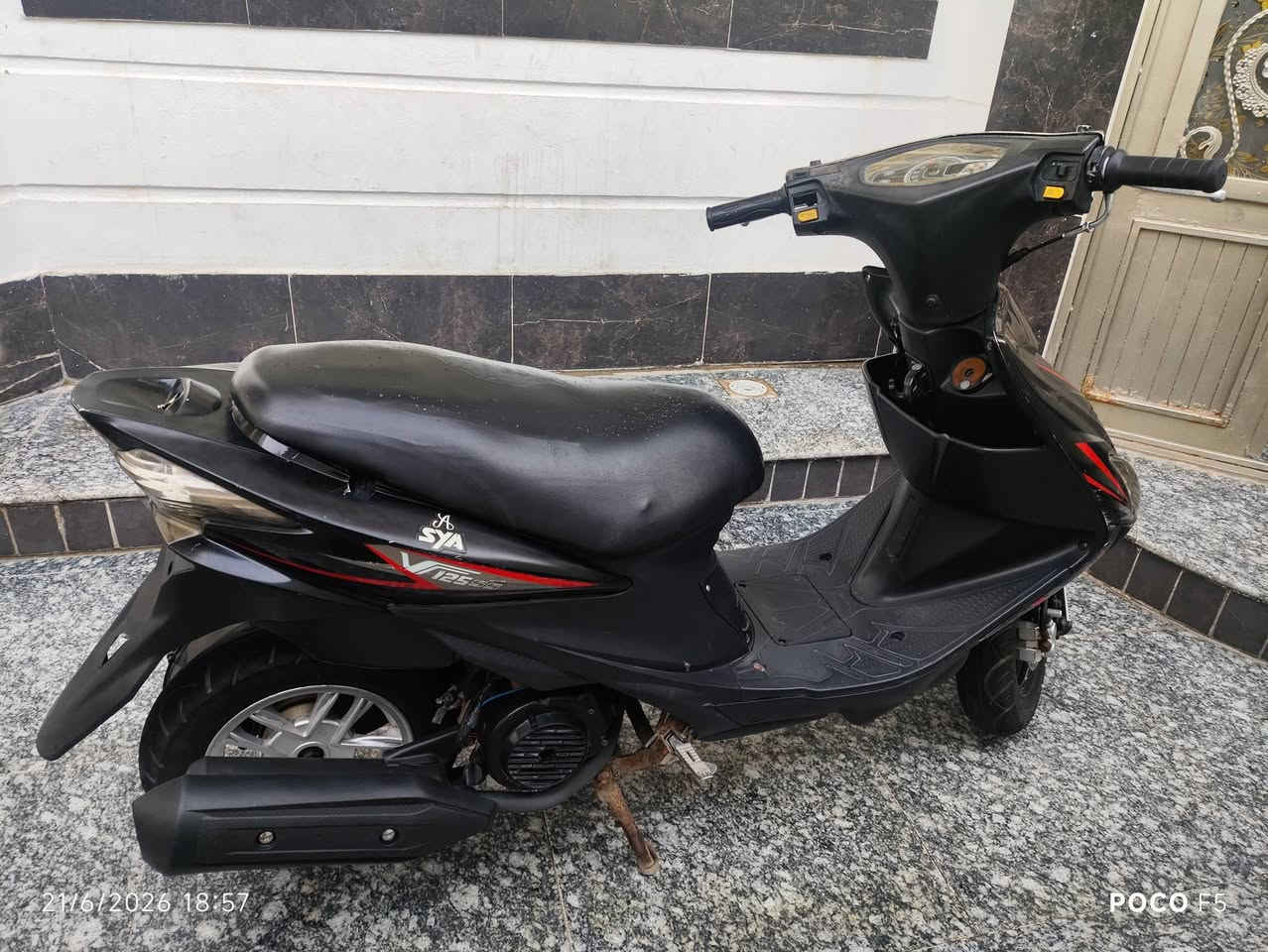 سلام عليكم دراجه ادرس صيني نضيفه للبيع السعر 250 وبيها مجال للطيبين


**إذا كنت صاحب هذا الإعلان وتريد حذفه لأي سبب، رجاءا أرسل رسالة إلى الدعم الفني**