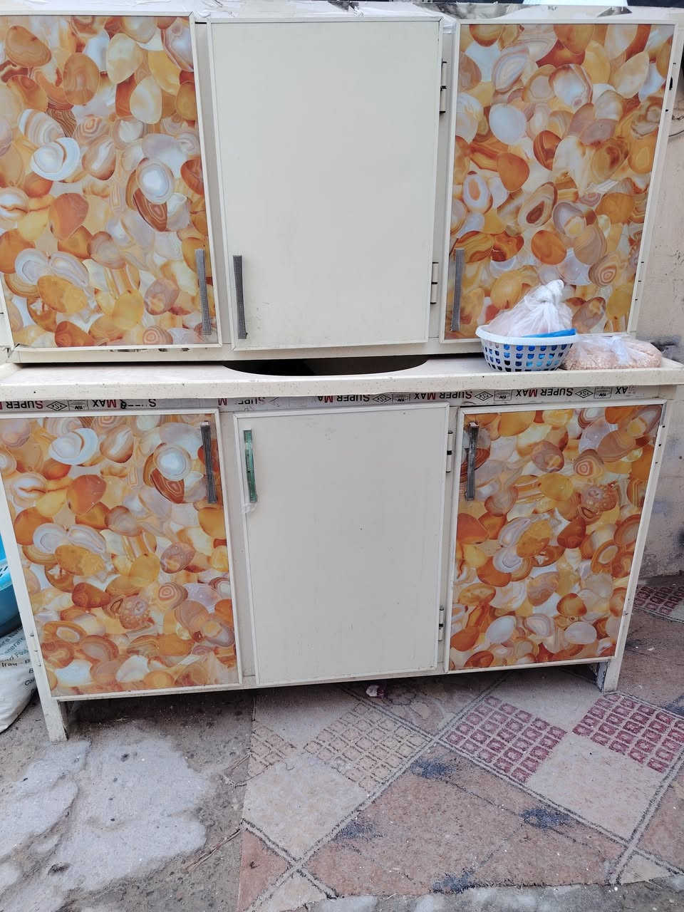 كاونتر مرمرمتر نص سعر175 مع مجال بسيط


**إذا كنت صاحب هذا الإعلان وتريد حذفه لأي سبب، رجاءا أرسل رسالة إلى الدعم الفني**