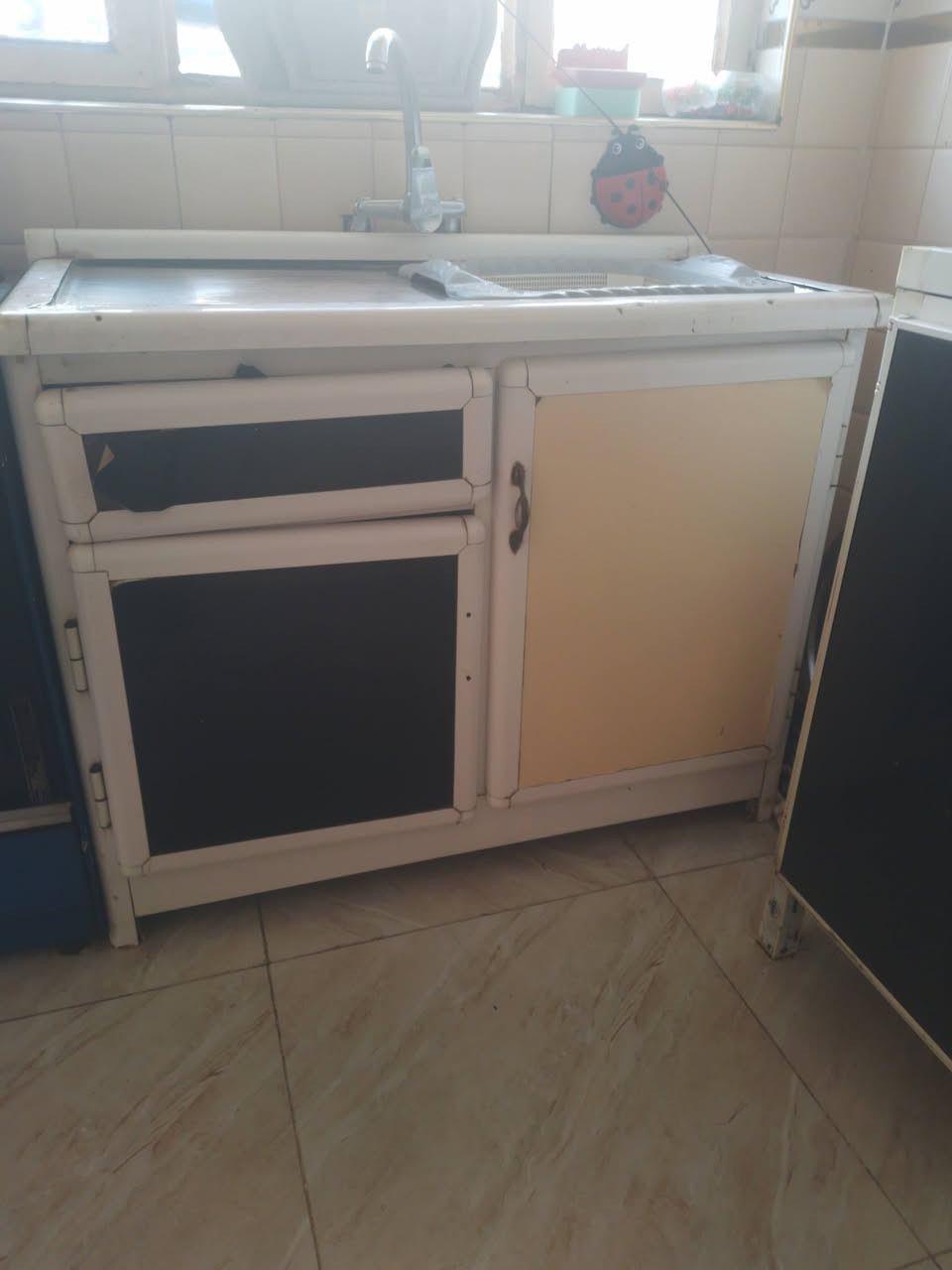 مرحبا كاونتر وسنك للبيع اي استفسار خاص


**إذا كنت صاحب هذا الإعلان وتريد حذفه لأي سبب، رجاءا أرسل رسالة إلى الدعم الفني**