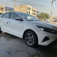 سيراتو خليجي فول موصفات مكينه ١٦٠٠ موديل ٢٠٢٤ماشيه ٤٨ رقم بغداد بسمي م...