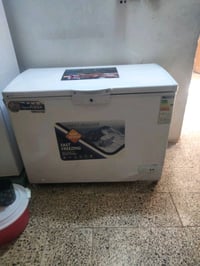مجمده للبيع ٢٥٠ استعمال اسبوع بالكارتونه