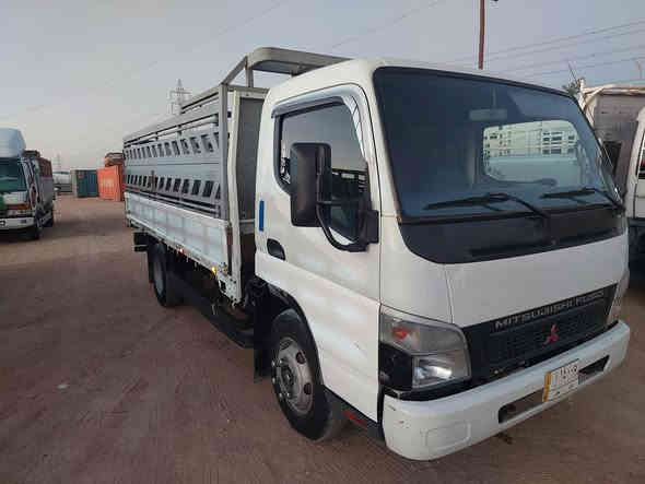 سلام عليكم ورحمة الله 
كنتر للبيع موديل 2015
كفاله من صبغ وضربه اخوان اني مكلف بنشر اليحب يستفسر اكثر راح اخلي تلفون صاحبه ربي يحفضكم ***********
سعر 190
