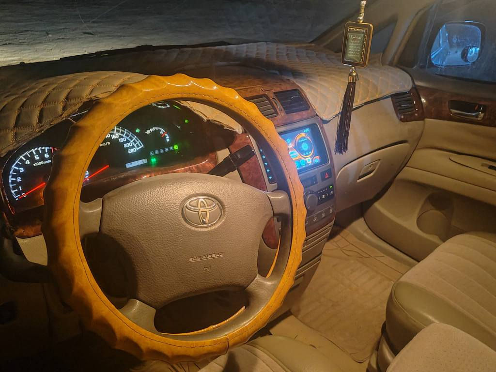 سلام عليكم 
سياره ابصم كرستال اصل تو ويل جاهزه مكينه كير حداديه تبريد موديل 2003رقم نجف دولي السعر ٩٧وبيه مجال قليل للاستفسار ***********
*********** ناصرية, ذي قار
