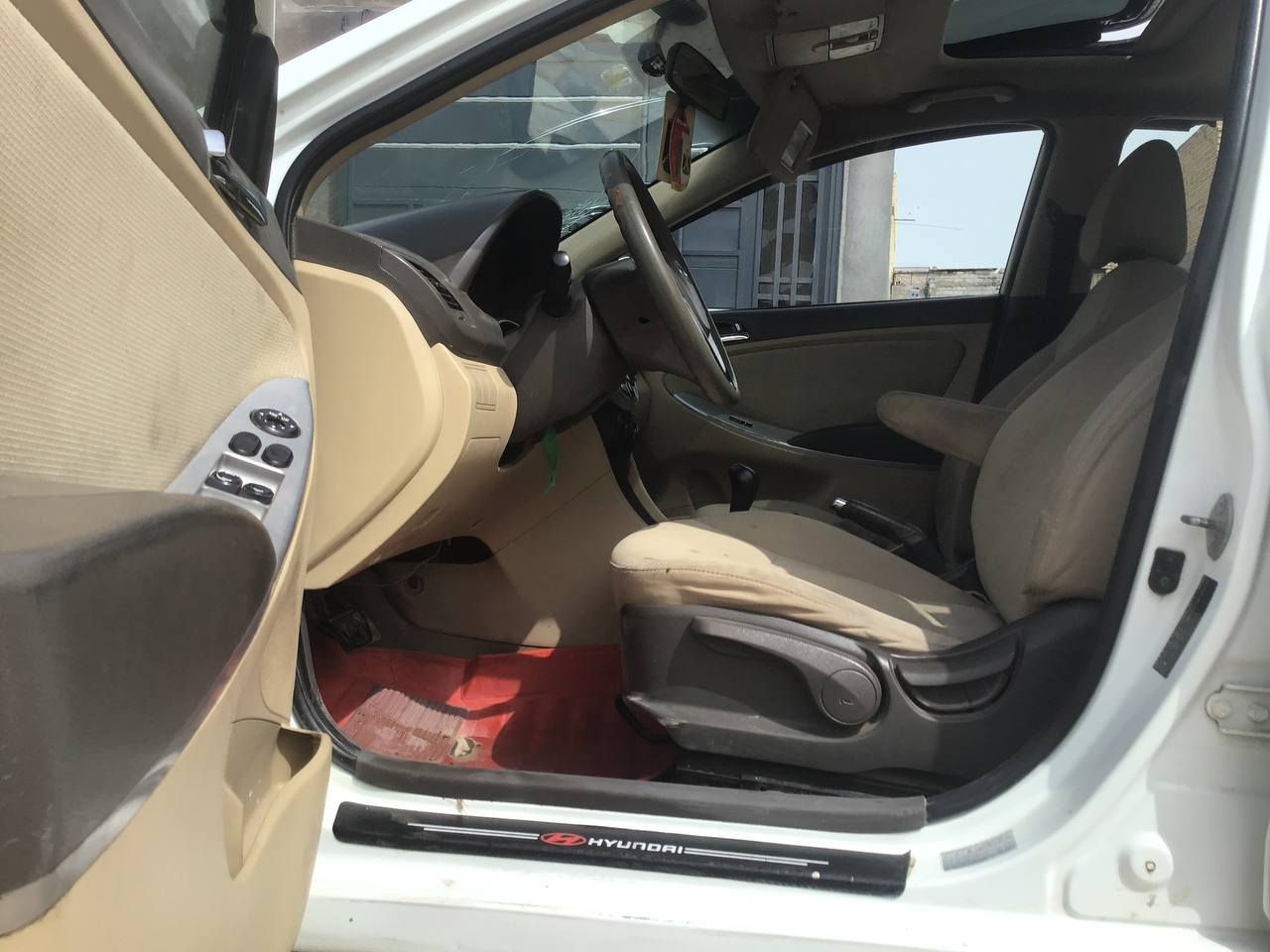 أكسنت 2015 خليجي محرك 1600 مكفوله من الضربه والتبديل فقط رش خليجي فول مواصفات شاشه كامره تحكم استيرن كامل فتحه ويل كب السعر 87وبيها مجال مكاني ذي قار قضاء النصر للاستفسار الاتصال 
***********
***********
مكلف بلنشر الشطره, ذي قار
