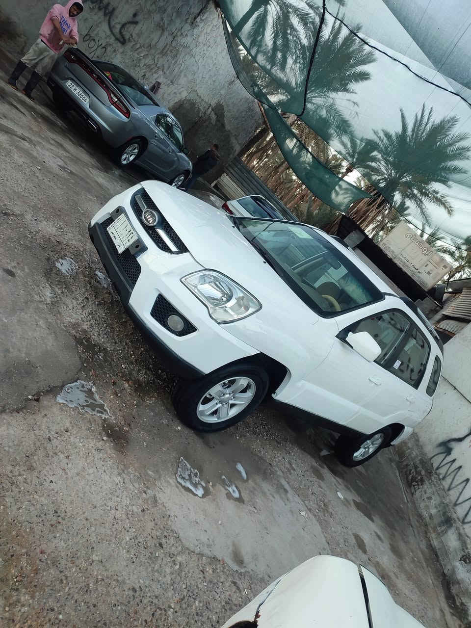 السلام عليكم
للبيع كيا سبورتج موديل 2009 خليجي داخل بيجي 

محرك كير حداديه جدد مكفولات.   حجم المحرك (2000) 

تبريد ثلج تدفئه تخم تاير سياره كامله مابيها نقص ابد 

فول مواصفات.   1

فتحه 

داخل بيجي صاج 

شاشه كامره 

حساسات 

دسك امامي خلفي 

السياره مكفوله من الضربه والفتح بيها جاملغ امامي ايسر وباب السائق ملاونين وياه شرط بدون فتح اثر شخط  والباقي كفاله 

رقم بابل الماني سنويه مجدده لل2028 تحويل باي وقت 

السعر 112 وبيها مجال جدآ بسيط 

مكانها بابل مركز المدينه 

للاستفسار الاتصال على الرقم التالي 

***********
