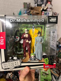 مجسمات • ماكفارلن • بيتل جوس