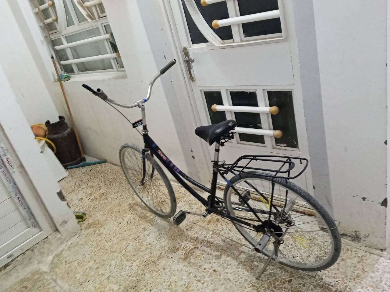 بايسكل للبيع السعر 60وبيه مجال
النجف شارع الحولي


**إذا كنت صاحب هذا الإعلان وتريد حذفه لأي سبب، رجاءا أرسل رسالة إلى الدعم الفني**