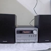 هاذا الجهاز اللبيع بلوتوث وراديو الاستفسار واتساب ٠٧٨٠٤٠٤٣٥٨٤