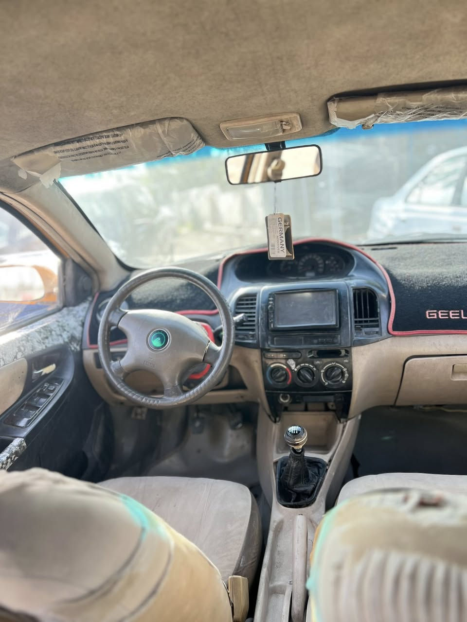 اسلام عليكم ام كي رقم بغداد بيها جاملغ ودعاميه فقط لباقي كفاله كير مكينه كفاله كهربايات كلهه شغاله لعنوان بابل اسكندريه لسعر 24رقم ***********
