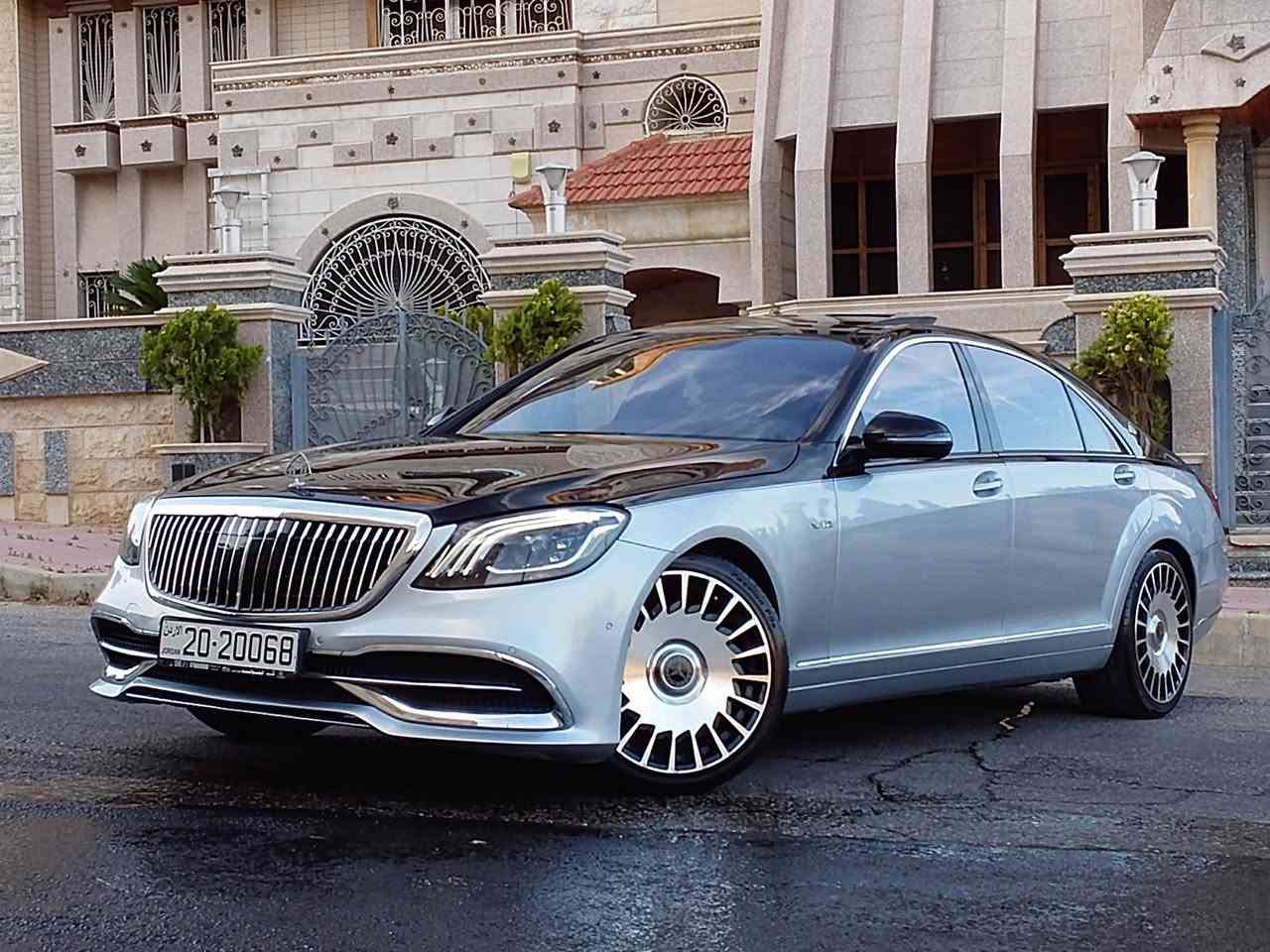 ماشاءالله لا قوة الا بالله 
محول body kit كامل ب مركز كوبرا 
فحص كامل بسعر ممتاز 23500 ترخيص سنه
ترخيص واطي 400د
فحص كمبيوتر ولا code 
المواصفات :
محرك 5500cc V8
Gear steak
لون سيلفر (ميتالك + اسود) مميز 
حساسات 360
نقاط عمياء 
اضاءات نهاريه LED
عدسات LED متحركه مع الطاره 
انارات ترحيبيه
سقف بانوراما كريستال منفصل 
تحكم ب جميع البرادي والزجاج الخلفي من الراكب الخلفي
مقطوره خلفيه VIP
زجاج AUTO تحكم ل جميع الركاب 
كراسي الصف الخلفي متحركه 
تحديد مسرب 
مثبت سرعه 
Drive mode
عدادات متعددة الاشكال 
مري تحكم كهربائي بالكامل 
اضاءات خلفيه LED رمش 
نظام تعليق هوائي 
رادار امامي خلفي 
حساسات امامي وخلفي
مساعد اصطفاف 
مساعد قياده 
اضاءات led داخليه تحكم وتغيير الالوان 
والمزيد من المواصفات ...
___________________________
للاستفسار على الرقم 0796229079
البيع مع الرقم او بدون ب اختلاف السعر


**إذا كنت صاحب هذا الإعلان وتريد حذفه لأي سبب، رجاءا أرسل رسالة إلى الدعم الفني**