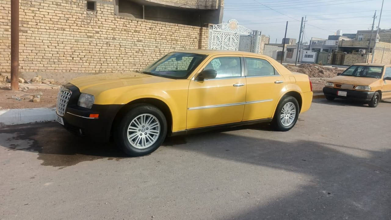 سلام عليكم للبيع أوباما 2010 اصل بسمي حادث جاملغ اوبنيد السياره حلوه اوجاهزه مكينة كير اكسن حداديه تخم تاير كله جاهز مكاني ميسان  السعر 110السياره داخل*********** عسلي
جوال***********
