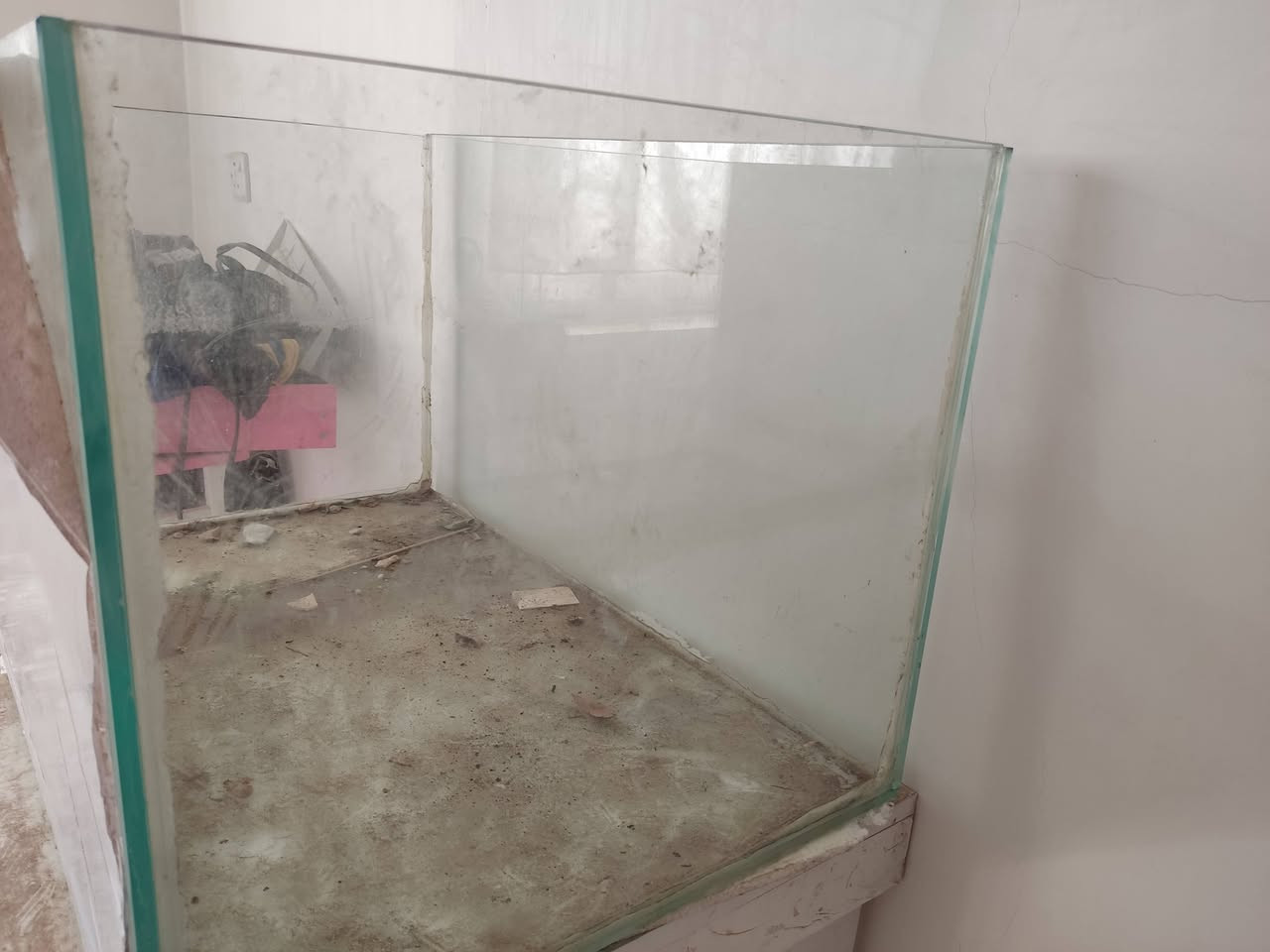 السلام عليكم حوض سمك
الطول 80
العرض 52
الرتفاع 47
الميز طولة 89 
السعر (100) وبيه مجال


**إذا كنت صاحب هذا الإعلان وتريد حذفه لأي سبب، رجاءا أرسل رسالة إلى الدعم الفني**