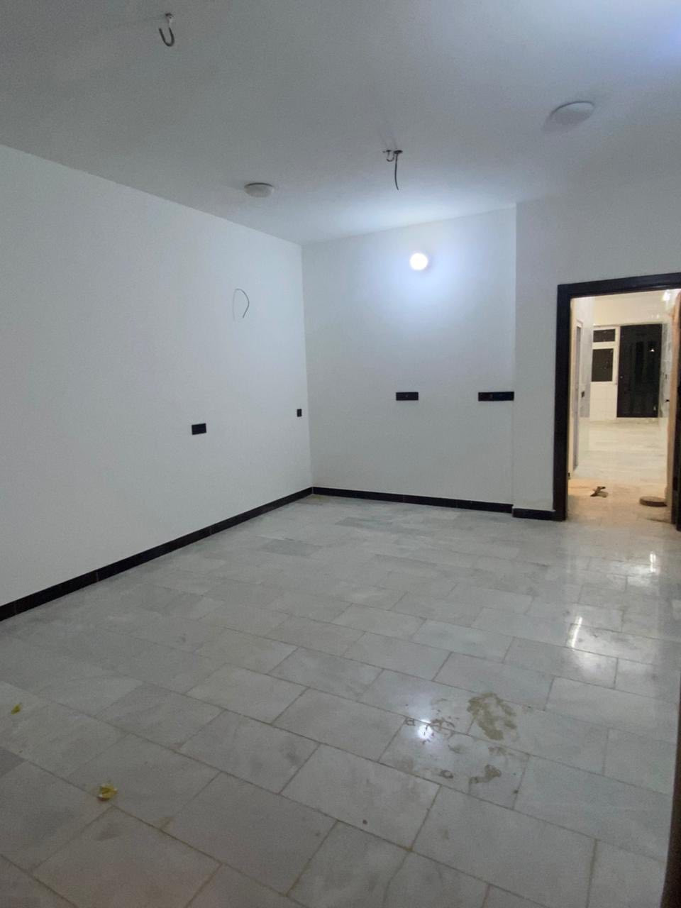 دار للبيع مساحة 85متر الجبهة 425*20.  الأمين قرب جامع الرسول للأستفسار الأتصال بالرقم *********** موجود الرقم واتساب ايضا
