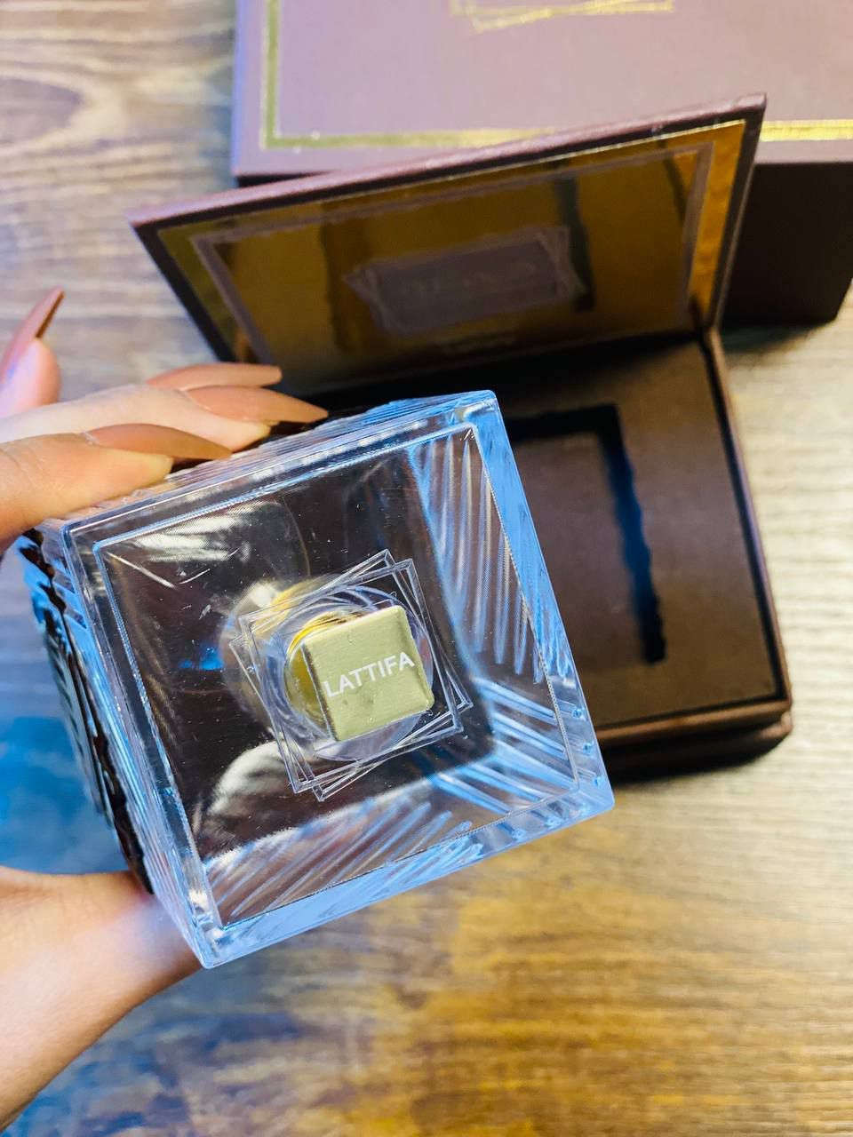 اخوان عطر خمرة للبيع اصلي نوتاته قهوة تجنن 
مهتم بتفظل خاص 👍🏼🔴


**إذا كنت صاحب هذا الإعلان وتريد حذفه لأي سبب، رجاءا أرسل رسالة إلى الدعم الفني**