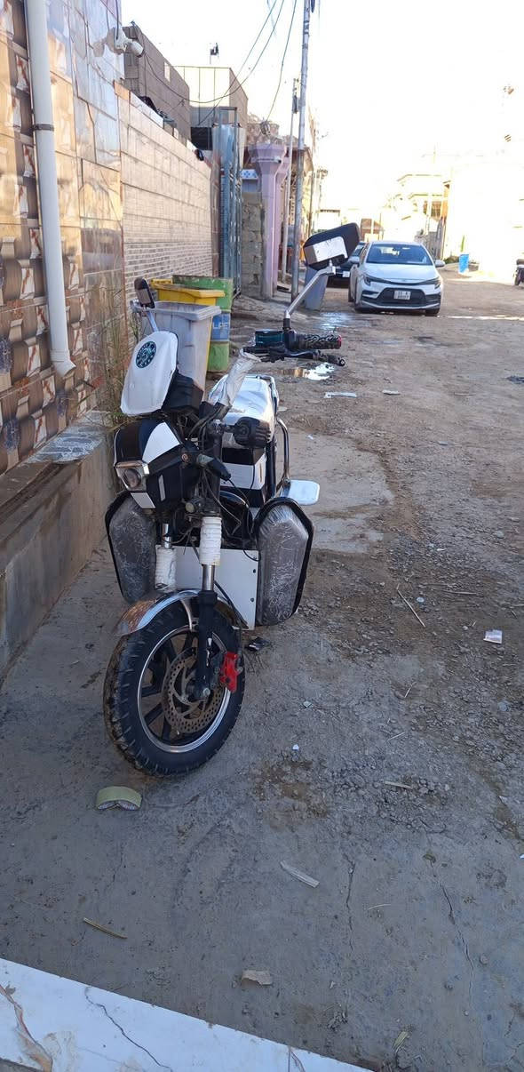 مطور أخوين بطاريات مصله شهرين من مشدوده وكهربائيات كله على فحص بس يراد دواسه والبريك خفيف الوره وسعر 550بي مجال مراسله على رقم ***********
