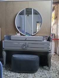 ميز مرايه • طابوريه • متر ونص